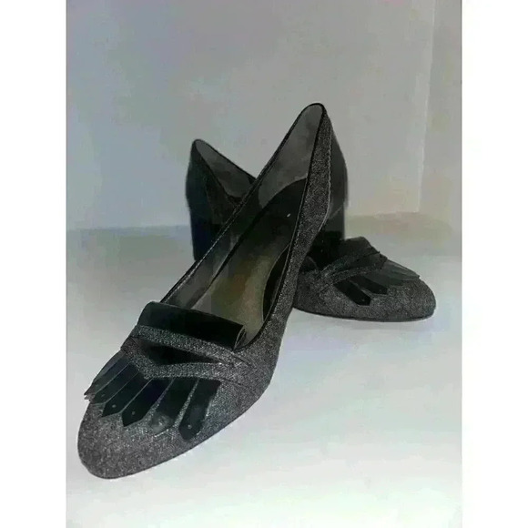 Bandolino 2" Block Heels Bdodonna10 M Grey w/Black fridge on Top - Picture 11 of 12